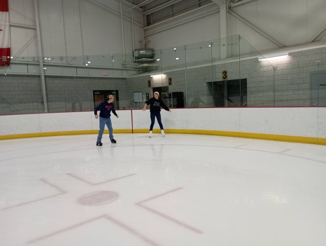 Skating 38